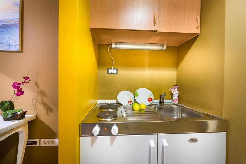 Apartment Korzo Filodrammatica Rijeka Zimmer foto